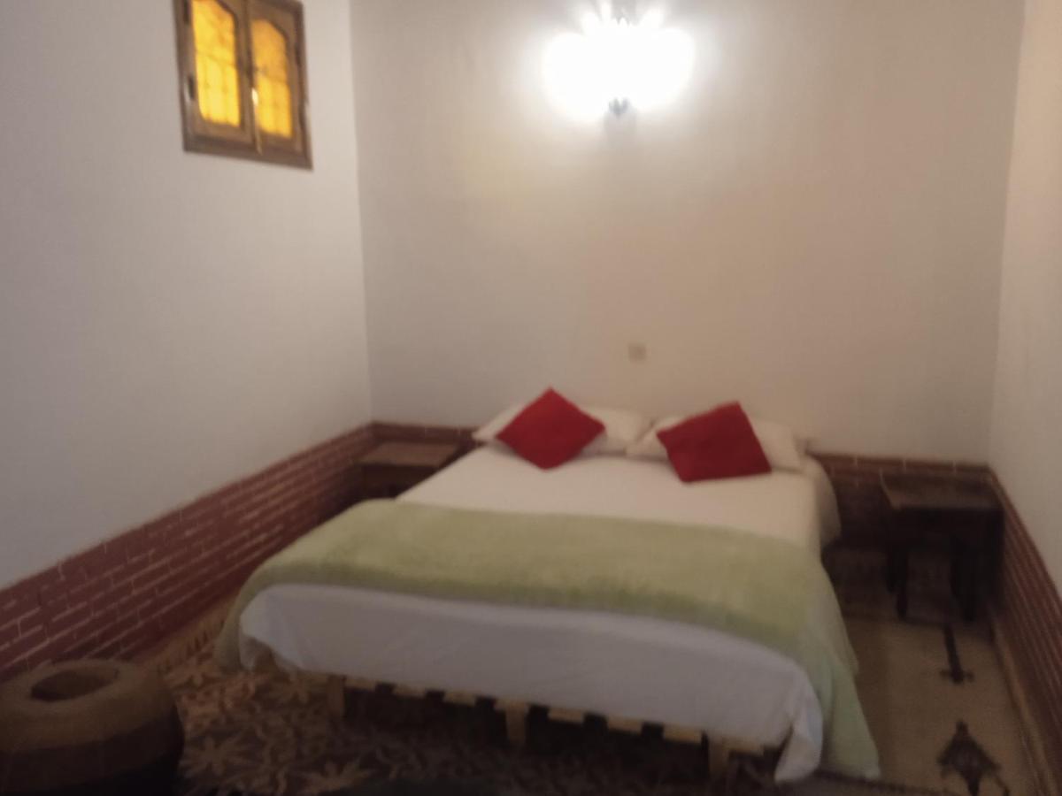 Dar Es Salam Hotel Скура Екстериор снимка