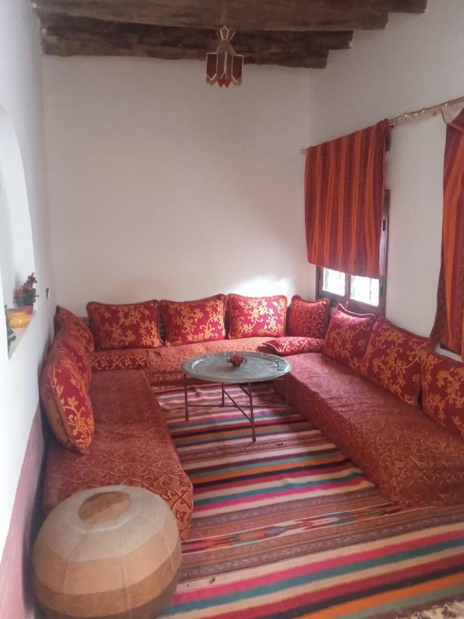Dar Es Salam Hotel Скура Екстериор снимка